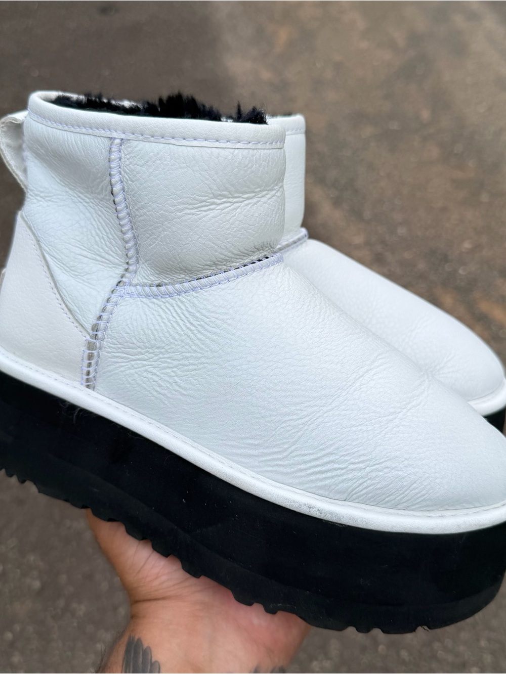 UGG CLASSIC MINI PLATFORM ULTRA MATTE WHITE LEATHER WOMEN'S BOOTS SIZE US 5
